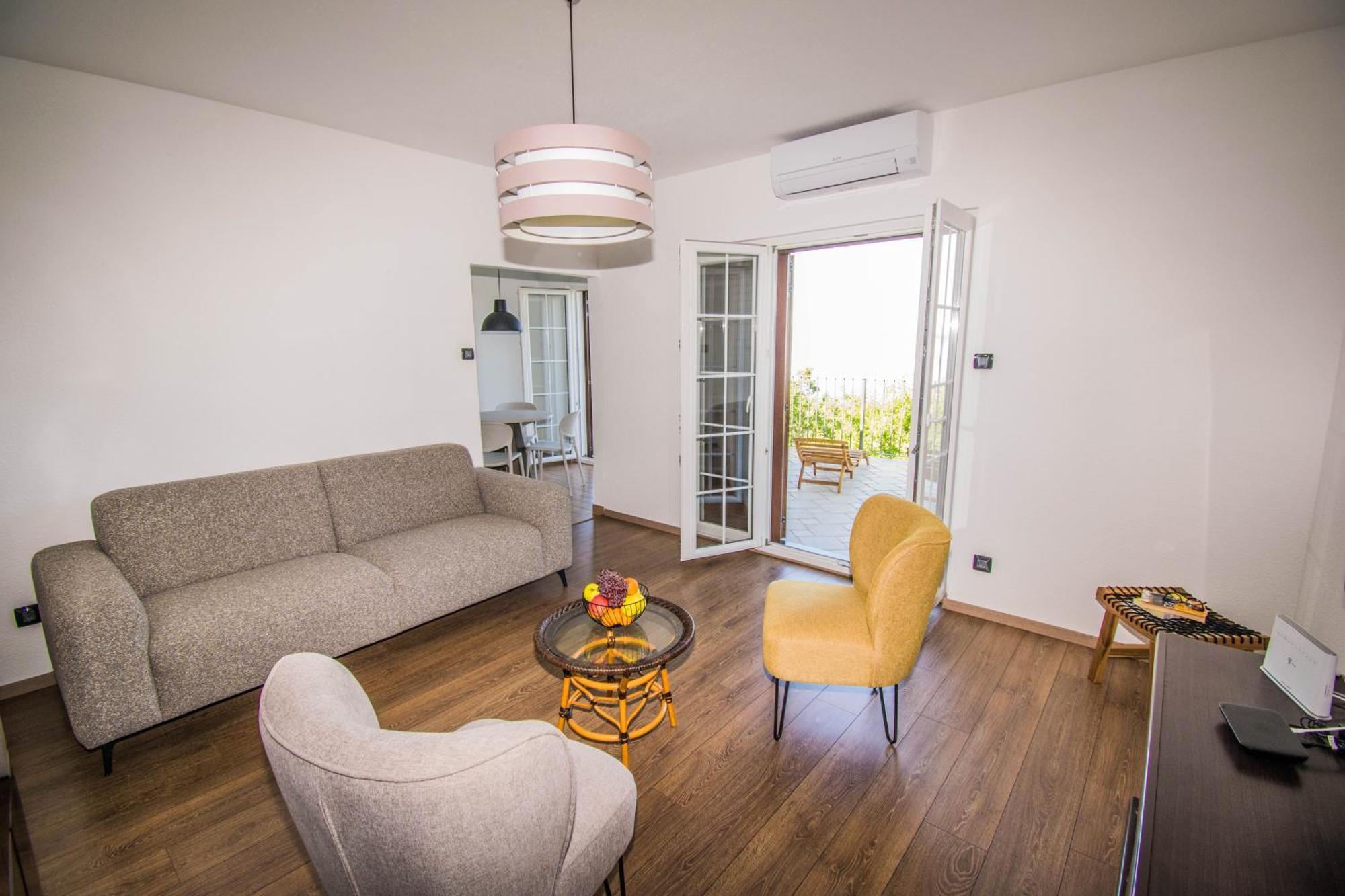 Apartment Vincent With Beautiful Sea View Terrace Klenovica Bagian luar foto