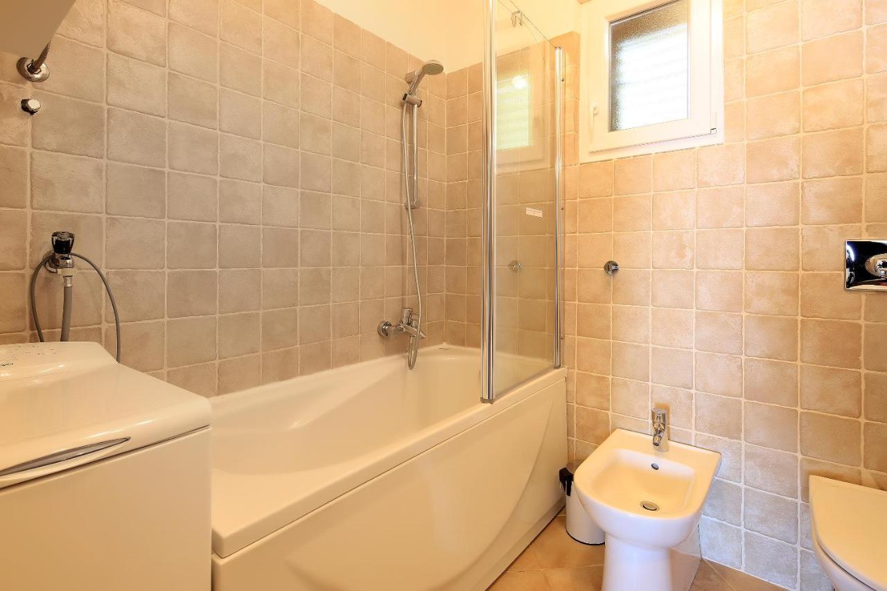 Apartment Vincent With Beautiful Sea View Terrace Klenovica Bagian luar foto