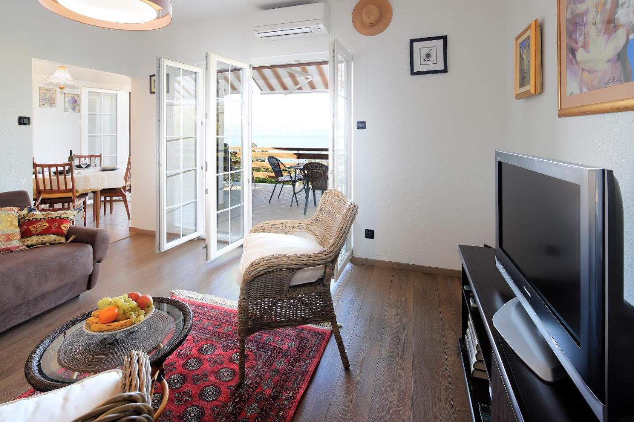 Apartment Vincent With Beautiful Sea View Terrace Klenovica Bagian luar foto